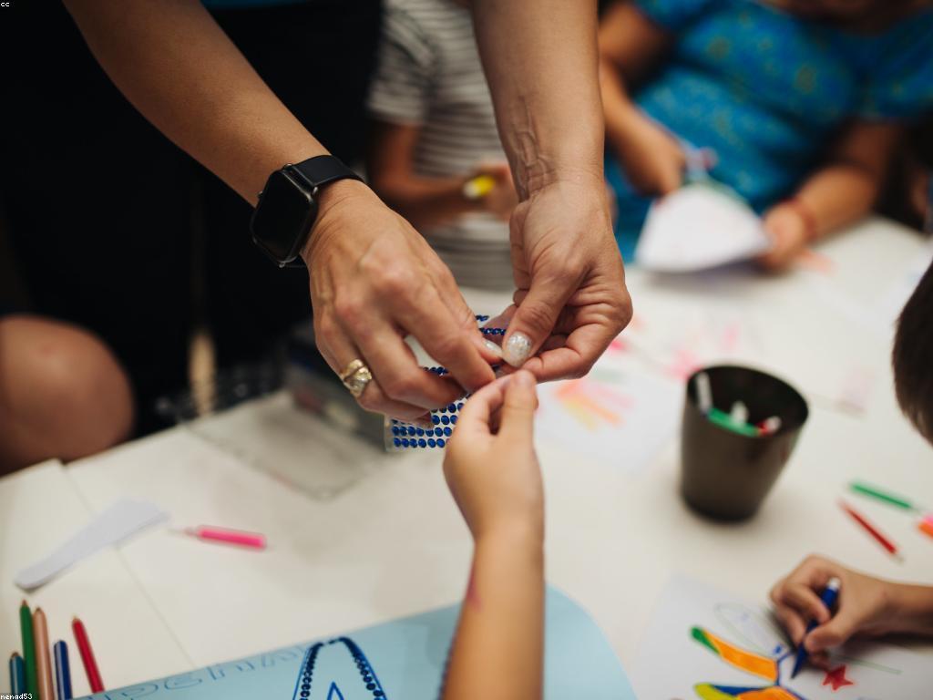 យុទ្ធសាស្ត្រការលេង: បង្កើនភាពច្នៃប្រឌិតតាមរយៈការលេង