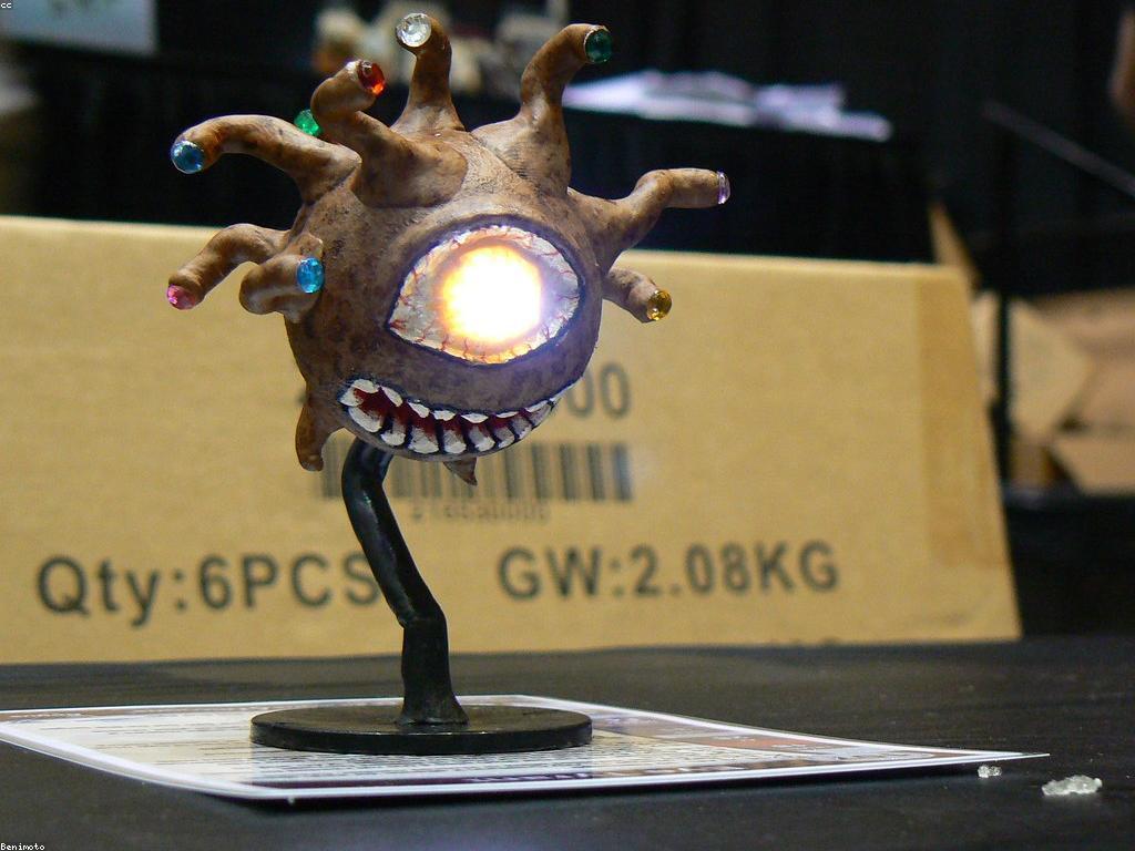 យុទ្ធសាស្ត្រការលេង: ការរក្សាទំនាក់ទំនងជាមួយអ្នកលេង